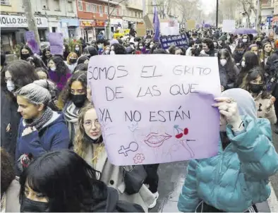  ?? JAIME GALINDO ?? Manifestac­ión en Zaragoza con motivo del 8-M.