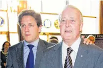  ?? MARK BLINCH/REUTERS/FILE ?? Former prime minister Brian Mulroney and his son Mark Mulroney, who would have been a serious contender for the Conservati­ve leadership had he decided to run, John Ivison writes.