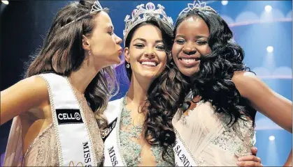  ?? Picture: YOLANDA VAN DER STOEP ?? CROWNING MOMENT: Demi-Leigh Nel-Peters was crowned Miss SA in Sun City last night. Adè van Heerden, left, and Boipelo Mabe are the two runners-up