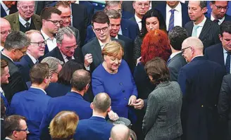  ?? REUTERS ?? La canciller alemana, Angela Merkel, en la sesión de ayer del Bundestag