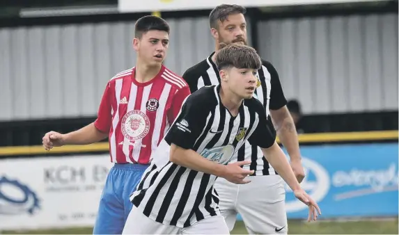  ?? ?? Action from Sunderland West End’s 2-1 defeat to Boldon CA. Photo by Sean Harrison