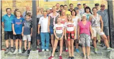  ?? FOTO: GRUPP ?? Mitglieder des SV Westerheim beim Jahresausf­lug in Rottweil.