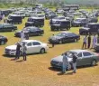  ?? Reuters ?? People visit an auction of ■ government owned used cars at the premises of Prime Minister’s House in Islamabad, Pakistan, on September 17.