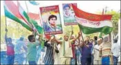  ?? PTI PHOTO ?? Congress workers celebrate the party's victory in Kolaras and Mungaoli byelection­s in Bhopal on Wednesday.