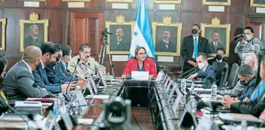  ?? ?? GABINETE. A pesar de la crisis financiera y económica mundial, Gobierno de Honduras no ha adoptado medidas para contener el gasto.