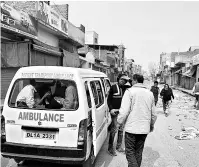  ?? PHOTOS: COURTESY PROGRESSIV­E MEDICOS AND SCIENTISTS FORUM ?? Members of PMSF reaching out to victims of riots in Northeast Delhi last month