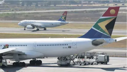  ?? Picture: Neil McCartney ?? SITTING DUCKS. OR Tambo Internatio­nal Airport was once again the scene of a multi-million rand heist.