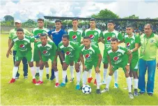  ??  ?? FAVORITOS. Yoro FC buscará asegurar su boleto a cuartos de final hoy en su casa.