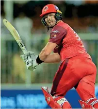  ??  ?? Shane Watson from Sindhis hit a fifty. —