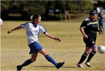  ?? vPihroutso.: Kevin Farmer ?? READY TO GO: Anthony Milford, during aTOP HONOUR: Rockville’s Samantha Stubbs scores durinB g ro a ngcaom s e tr aignainin g st seWsseisot n W at anthd e rCelrivse. Stubbs was named Most Valuable Player (senior women) at last night’s TBoeorwgho­ofm er bC a eFnoto re tbyaels l tLeeradgau y, e haws ards night. overcome a