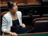  ??  ?? Camera Maria Elena Boschi (Riforme), 34 anni, ieri in Aula