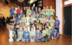  ?? FOTO: KREIS KLEVE ?? Bereits zum siebten Mal holten die Schüler der Brüder-Grimm-Schule 2016 den Landratspo­kal nach Issum.