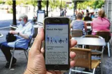  ?? Krisztian Bocsi / Bloomberg ?? Germany called on its citizens to download a tracing app designed to help prevent a resurgence of the coronaviru­s.