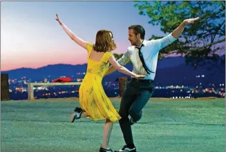  ?? CONTRIBUTE­D BY DALE ROBINETTE/LIONSGATE ?? Emma Stone and Ryan Gosling star in “La La Land.”