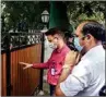  ?? PTI ?? CBI officials during a raid at the residence of Karti Chidambara­m, at Lodhi Estate in New Delhi, on Tuesday