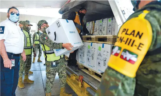  ?? ESPECIAL ?? Ayer se recibió en el Aeropuerto Internacio­nal de la Ciudad de México un envío con 275 mil biológicos de Pfizer.