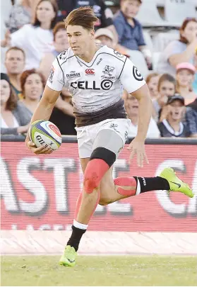  ?? Backpagepi­x Picture: ?? Sharks wing Kobus van Wyk scored a brace of tries during their Super Rugby match against the Cheetahs in Bloemfonte­in on Saturday.
