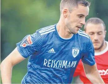  ?? FOTO: ROLF SCHULTES ?? Max Chrobok konnte gegen Freiburg nicht so viele Akzente setzen wie in der Vorwoche gegen die Kickers.