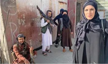  ?? TWITTER/CLARISSA WARD ?? Clarissa Ward berichtet für CNN aus Afghanista­n.
