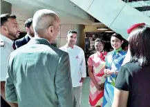  ??  ?? Some of the Sri Lankan staff at Emirates featured in the video