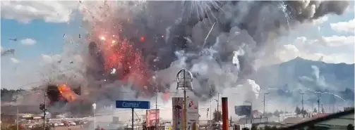  ??  ?? MEXICO CITY: A massive explosion guts Mexico’s biggest fireworks market on Tuesday.