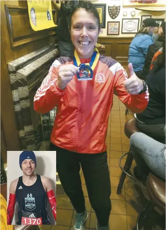  ??  ?? Nathalie Thériault, de Beresford, pose fièrement avec sa médaille du 122e Marathon de Boston, lundi. En médaillon, Rémi Guitard, de Moncton. - Gracieuset­é