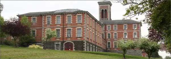  ??  ?? The old St Senan’s Hospital in Enniscorth­y.