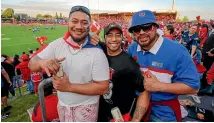  ?? PHOTOPRESS ?? Happy fans at last night’s World Cup match in Hamilton.