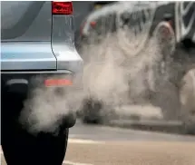  ?? GETTY IMAGES ?? The Climate Change Commission recommends that we ban imports of fossil fuel vehicles before 2035.