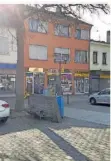  ?? FOTO: MARCO REUTHER ?? Der „Smartshop Kiosk“mit DHL-Filiale.