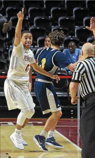  ?? PETE BANNAN — DIGITAL FIRST MEDIA ?? Penncrest’s Tyler Norwood reacts as Wissahicko­n’s Eddie Fortescue knocks the ball out of bounds with only seconds.