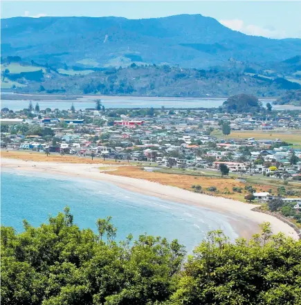  ?? Photo / Alan Gibson ?? For HomeStart grants to meet the eligibilit­y rules in the Coromandel, the land and house will have to fit under the cap of $450,000.