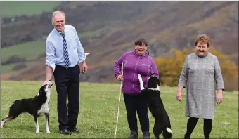  ?? Photo by Valerie O’Sullivan. ?? Pat and Breeda O’Connor, of Shronaree, the Bridia Valley, Glencar, with Social Farming participan­t Breda O’Sullivan (centre) at the launch of UCC’s Social farming course.