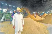  ?? HT PHOTO ?? A farmer at a grain market in Sangrur on Tuesday.