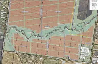  ?? Photo: FKG Group ?? BIG PLANS: Concept art and mapping for FKG Group’s massive new solar-gas hybrid power plant proposed for Charlton and Wellcamp, west of Toowoomba.