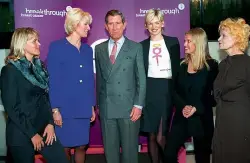  ??  ?? Diana (second from left) with Anna Walker, Prince Charles, Zoë Ball, Anneka Rice and Vivienne Westwood at a charity event in 1998