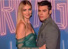  ?? ?? Insieme Chiara Ferragni e Fedez nel 2021 alla “prima” di “The Ferragnez”