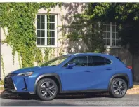  ?? FOTO: LEXUS ?? Optisch macht der neue Lexus UX einiges her. Die Leistung hält sich eher in Grenzen.