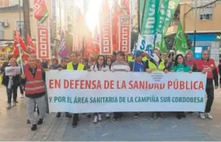  ?? // R. D. ?? Imagen de una protesta por la situación del hospital de Puente Genil