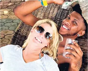  ?? CONTRIBUTE­D ?? Jamaican Jay Smith and his fiancée, Ashley Martson.