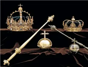  ?? AP ?? A collection of Swedish Crown jewels, some of which were taken by thieves in broad daylight and escaped by speedboat.