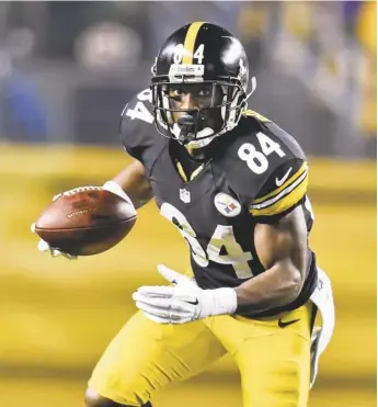  ?? Peter Diana/Post-Gazette ?? Antonio Brown is in the middle of a six-year, $43 million deal he signed in summer 2012 and wants to renegotiat­e.