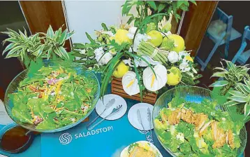  ??  ?? Salad bar at our welcome dinner