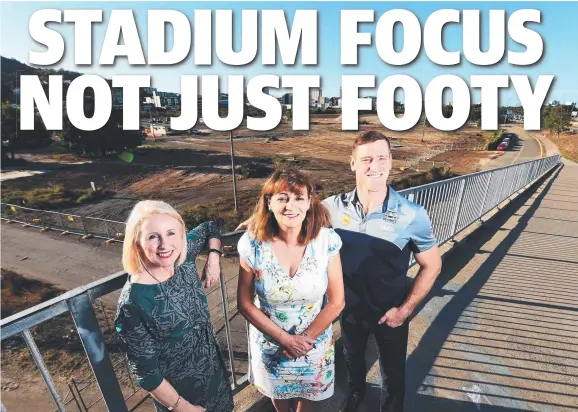  ?? Picture: ZAK SIMMONDS ?? GRAND VISION: James Cook University Vice- Chancellor Professor Sandra Harding, Mayor Jenny Hill and former Cowboys player Brent Tate in front of the new stadium site. A council masterplan proposes a sports rehabilita­tion centre of excellence and a...