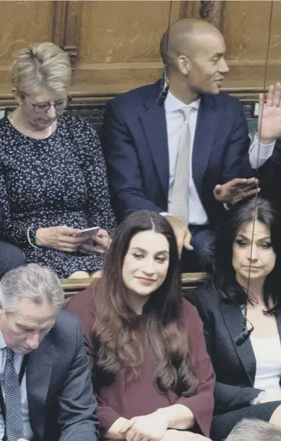  ??  ?? 0 Former Tory MPS Heidi Allen, Anna Soubry and Sarah Wollaston take centre stage as they join their new Independen­t Group colleagues on the opposition benches in the Commons yesterday