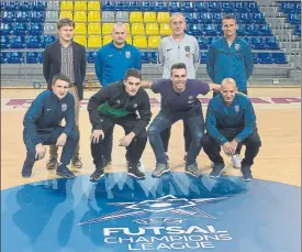  ?? FOTO: PERE PUNTÍ ?? Cuatro equipos y un destino El Barça busca una plaza entre los mejores