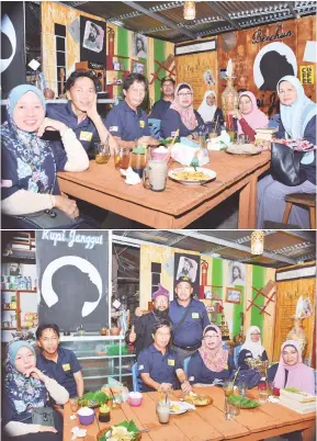  ??  ?? SUASANA PUISI: Rombongan Kembara Sastera IPS bersama Pak Diran di Warung Kopi Janggut.