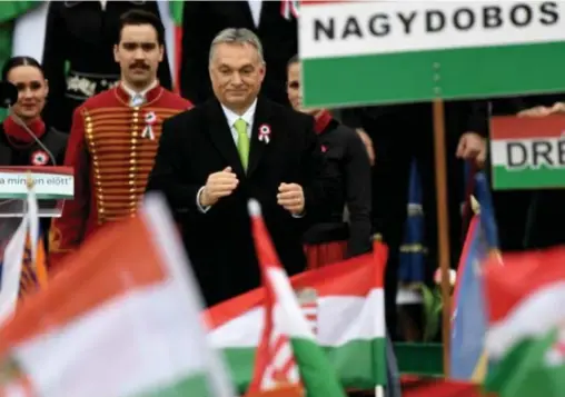  ?? © afp ?? Orban op 15 maart in Boedapest: de premier dreigde er met een wraakoefen­ing na de verkiezing­en.