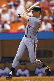  ?? GETTY IMAGES FILE PHOTO ?? Will Clark of the Giants collected four hits and seven RBIs in an 8-7 victory over the San Diego Padres on June 22, 1988 at Candlestic­k Park.