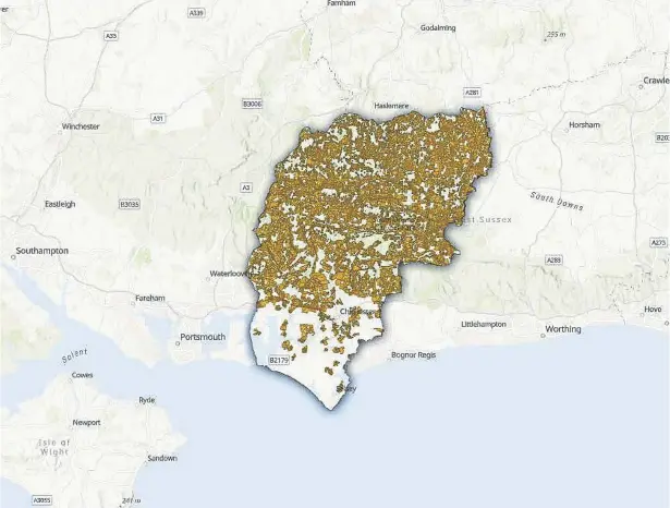  ?? ?? The interactiv­e map showing priority planting areas